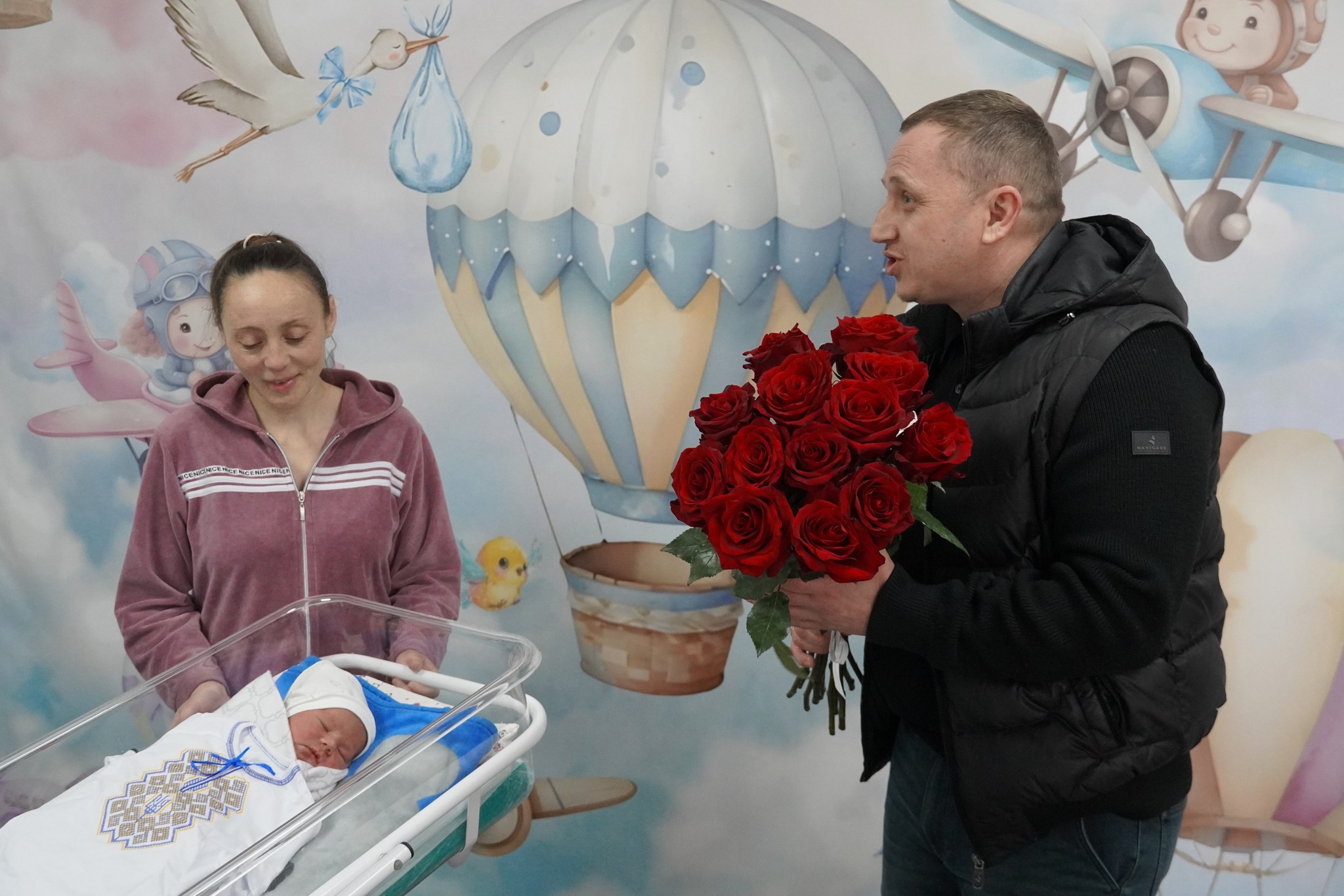 На Буковині 36-річна місцева мешканка народила 10 дитину 