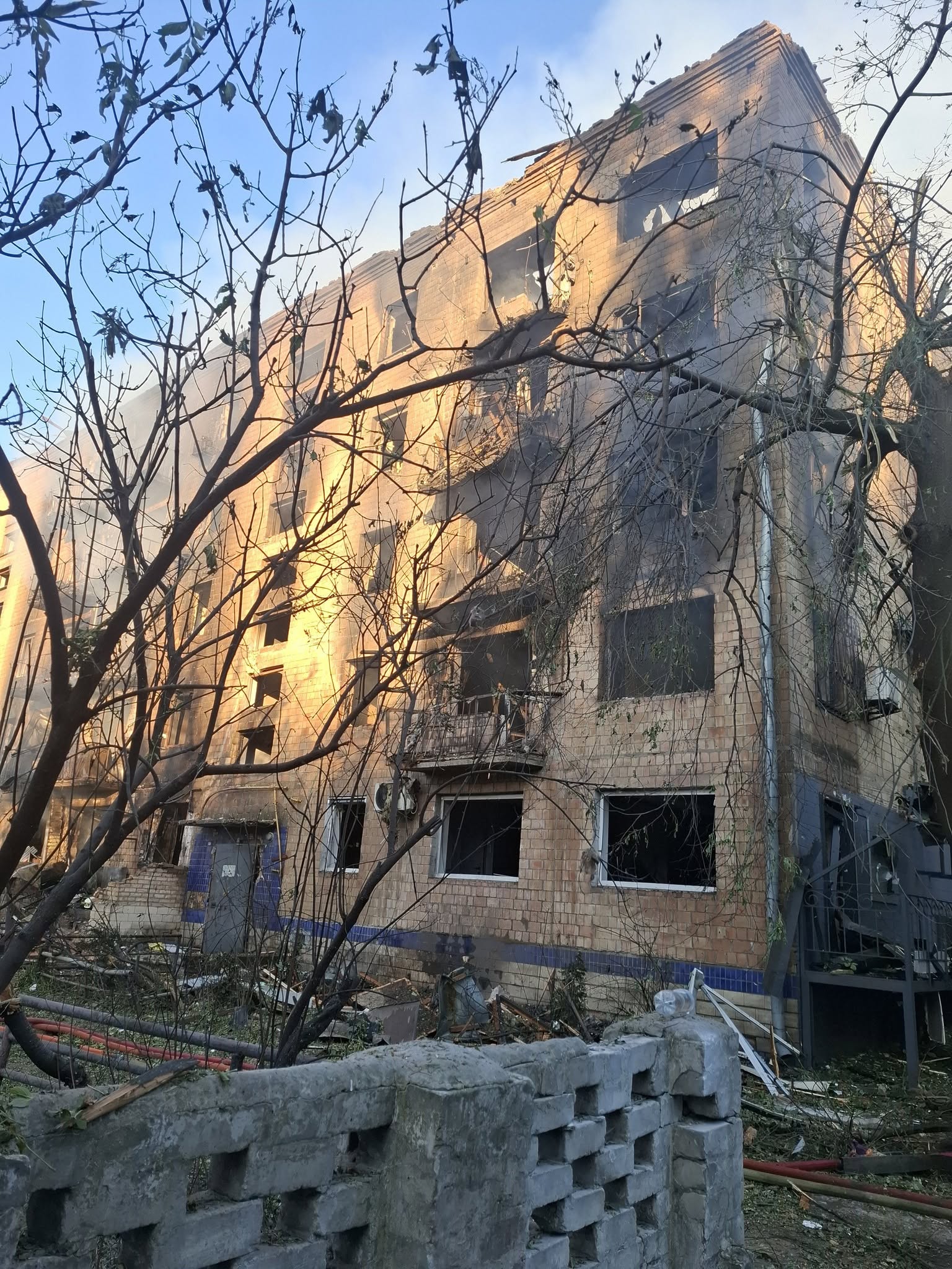 Росіяни знищили квартиру українського режисера