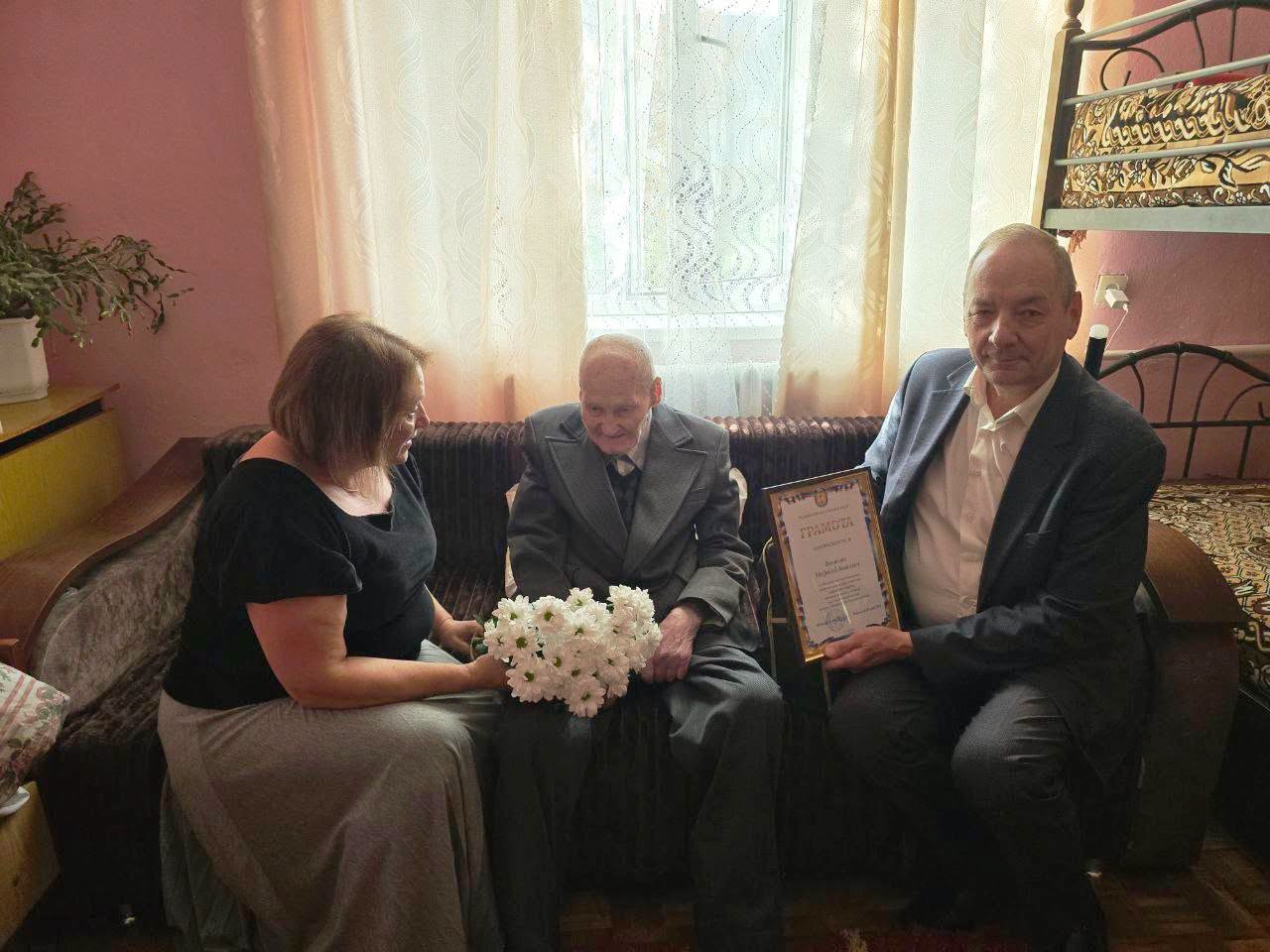 Мефодія Волянюка привітали із днем народження