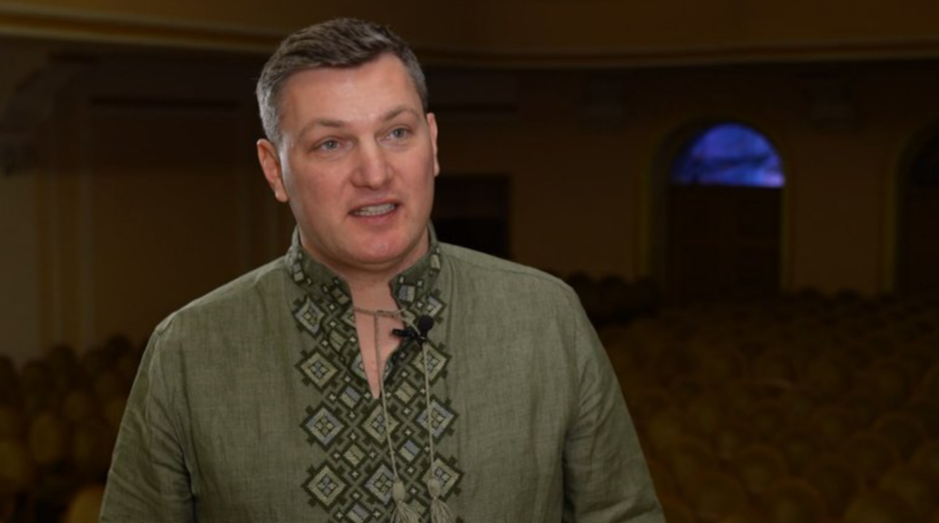 Андрій Білозір є старшим сином Оксани Білозір