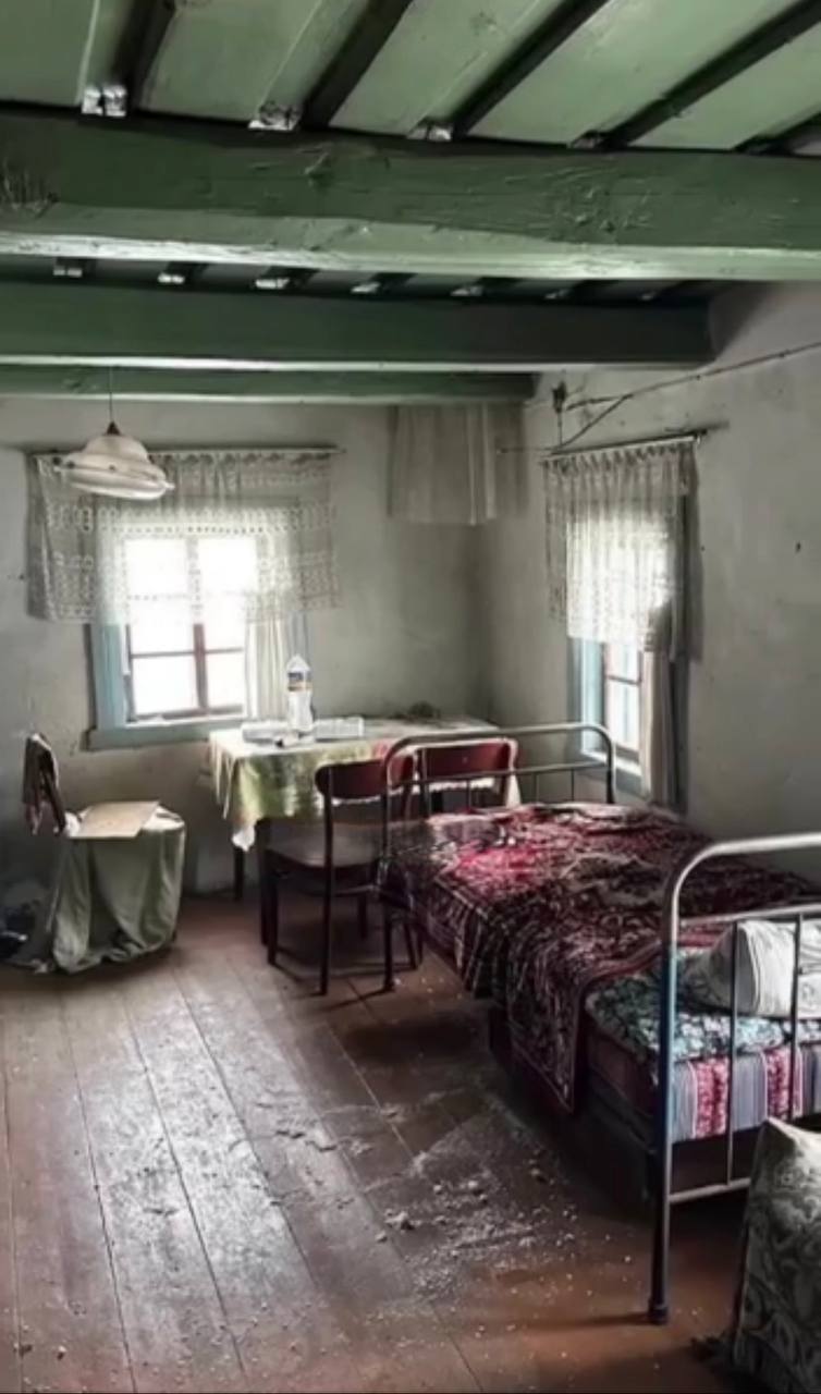 Будинки у селі потребують ремонту