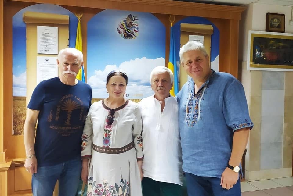 Хор Верьовки активно виступав із Ніною Матвієнко