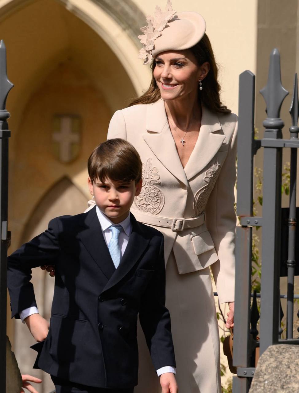 Принцеса Кейт Міддлтон зі своїм сином принцом Луї