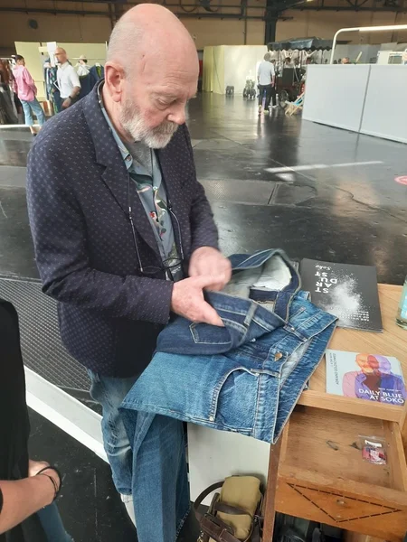 Помер засновник бренду Diesel та «хрещений батько джинсів» Адріано Гольдшмід