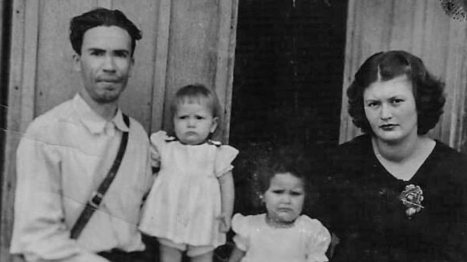 Луїс Кано має 10 дітей та 11 онуків