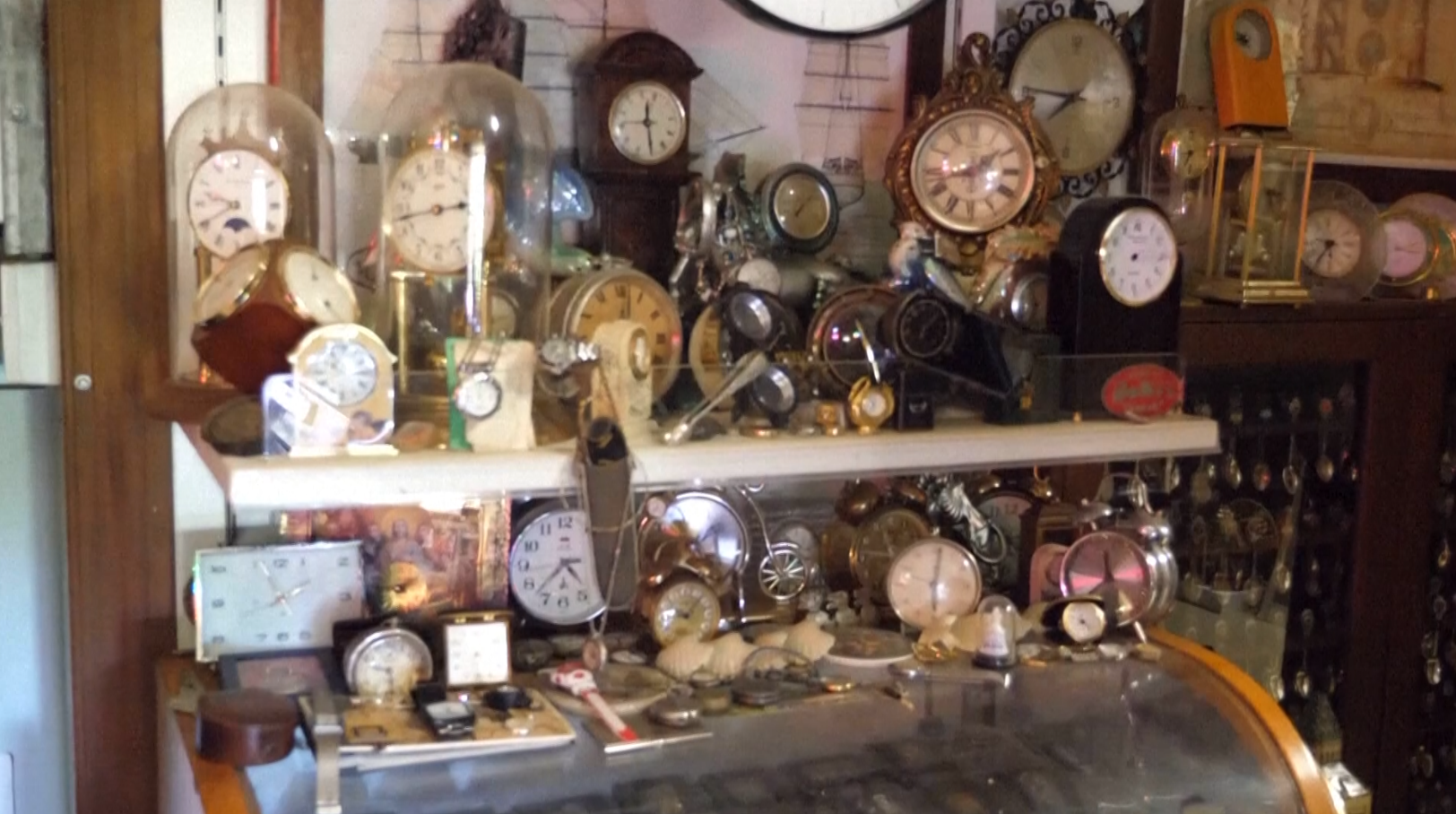 Колекціонер із Австралії відкрив приватний музей із тисячами ретроекспонатів фото 2