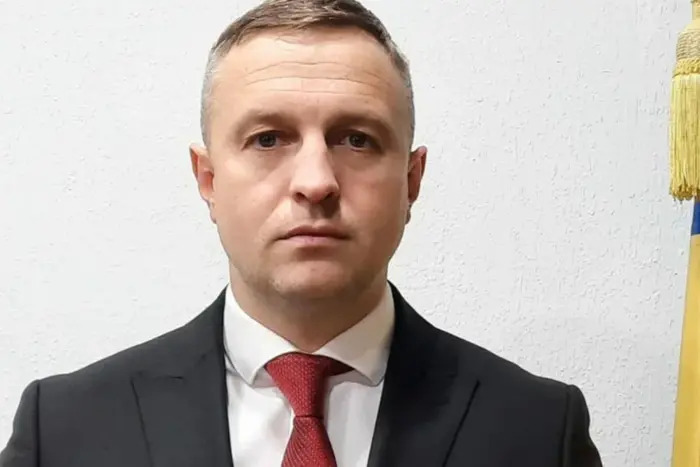 Удар по автобусу в Запоріжжі, вибух біля ТЦК на Львівщині та повернення тіл полеглих: головне за день 17 вересня фото 5