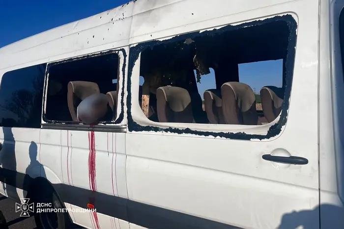 Удар по Києву, загиблі на Нікопольщині та податок на посилки: головне за день 16 вересня фото 3