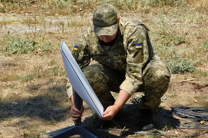 Удар по Луцьку, затримання росіянина за вбивство військових та зустріч Зеленського з королем. Головне за день 14 жовтня фото 6