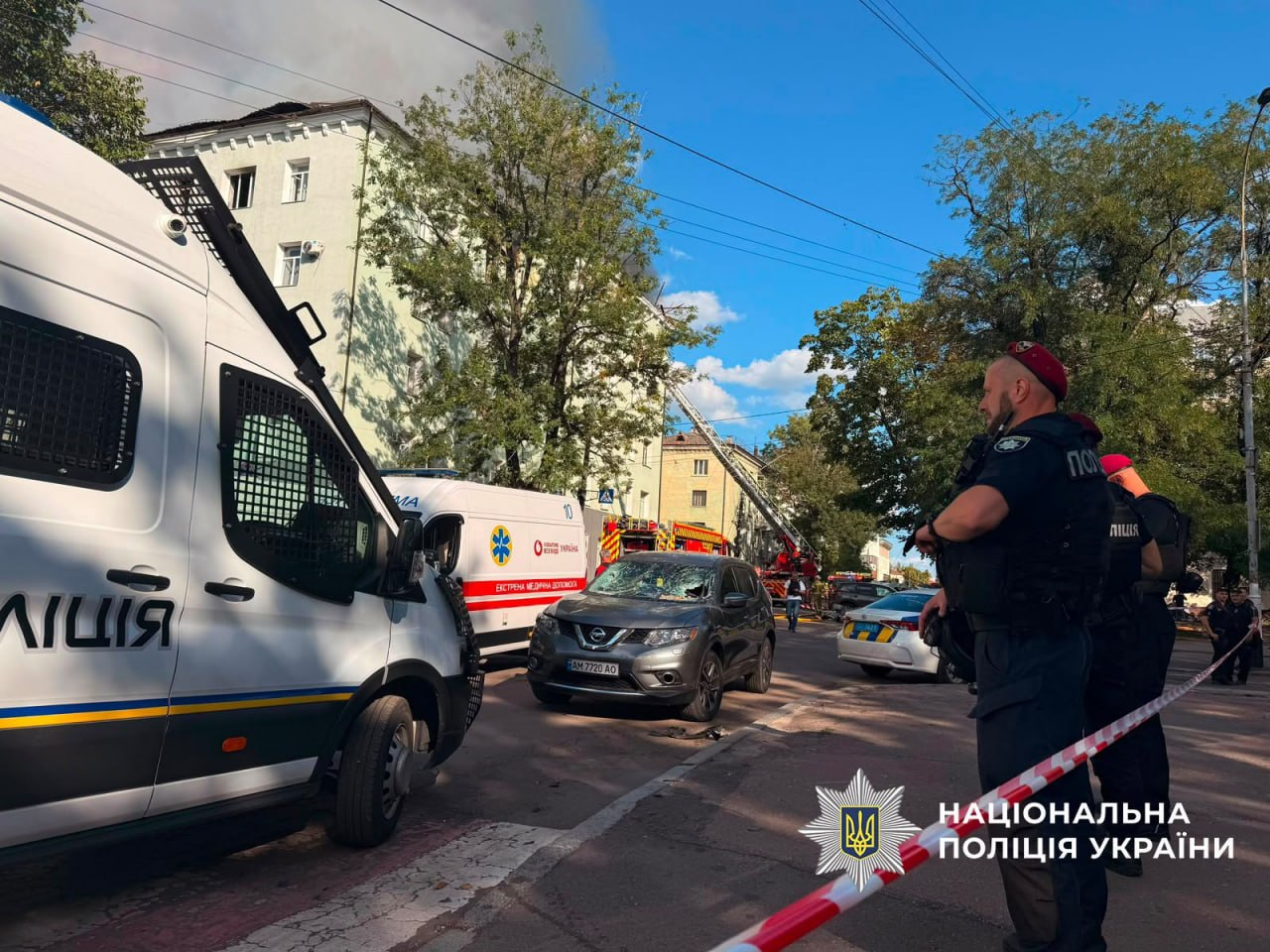 Атака «Бандеролей» на Житомир забрала життя двох поліцейських фото 1