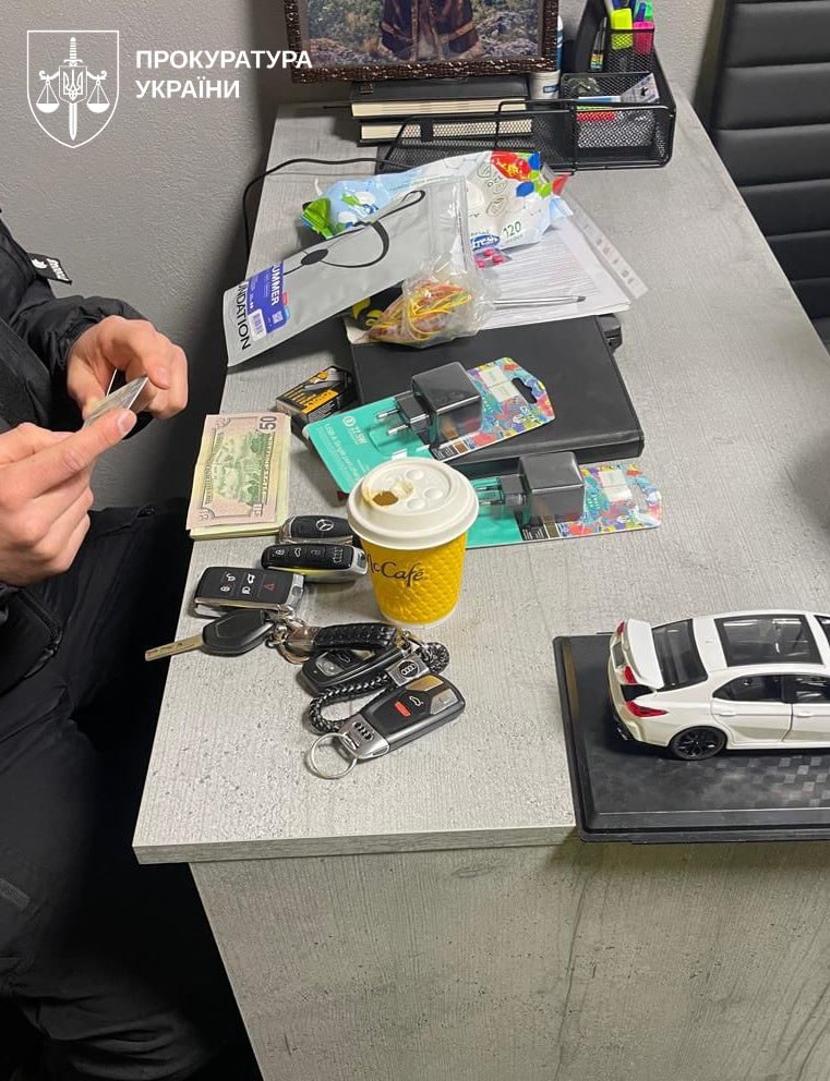 СБУ викрила в Одесі схему ухилення від мобілізації фото 4