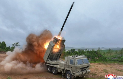 Північна Корея випробувала нові ракети з елементами штучного інтелекту (фото) фото 1