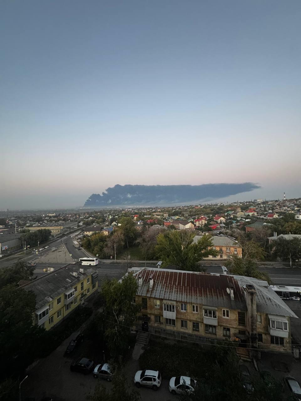 Дрони атакували один із найбільших НПЗ Росії фото 3