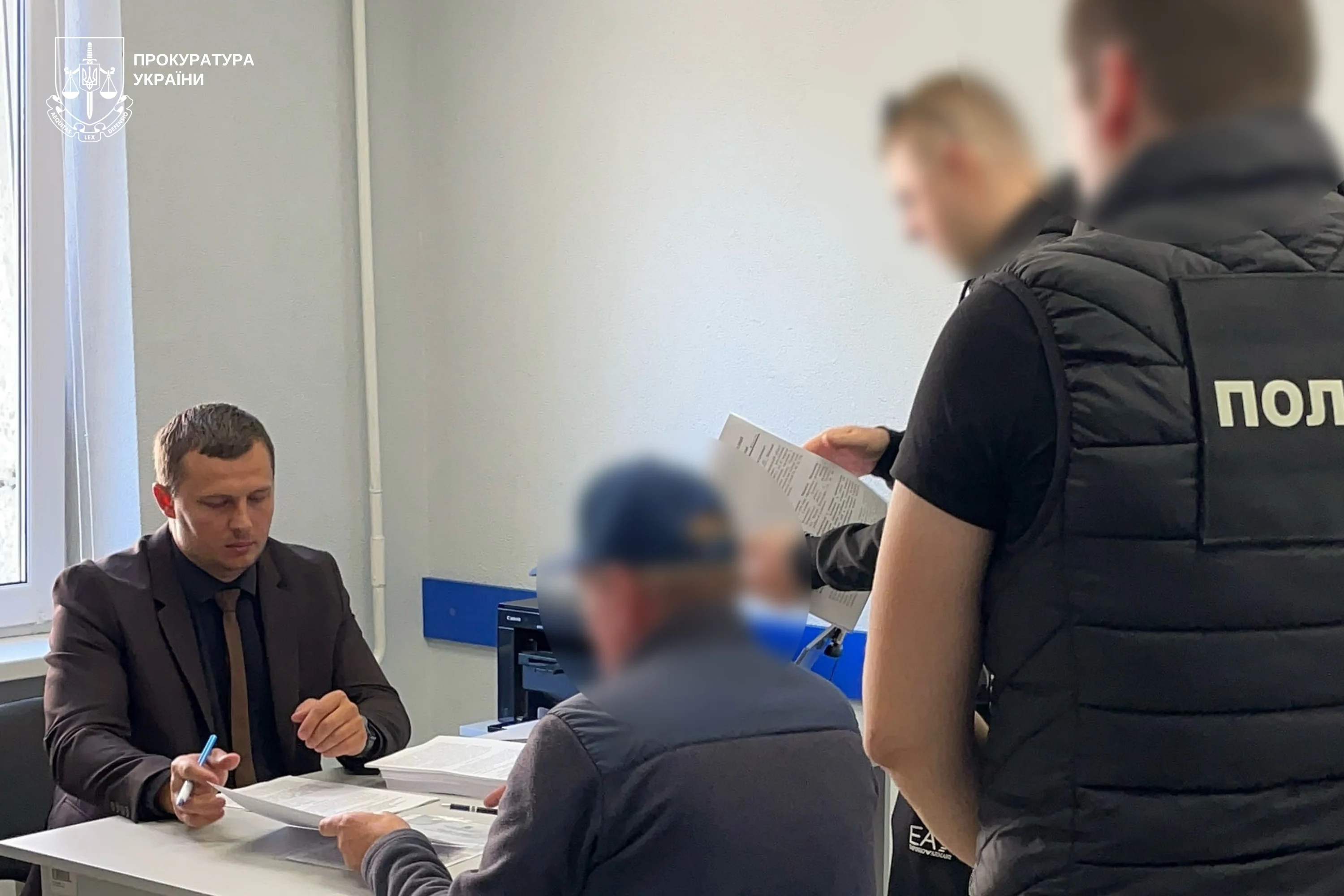 Ремонт університету в Ужгороді обернувся справою про мільйонні збитки фото 3