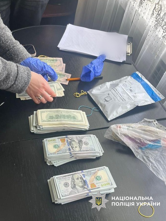 Хакери із Львівщини зламували ігрові акаунти і продавали їх у РФ фото 1