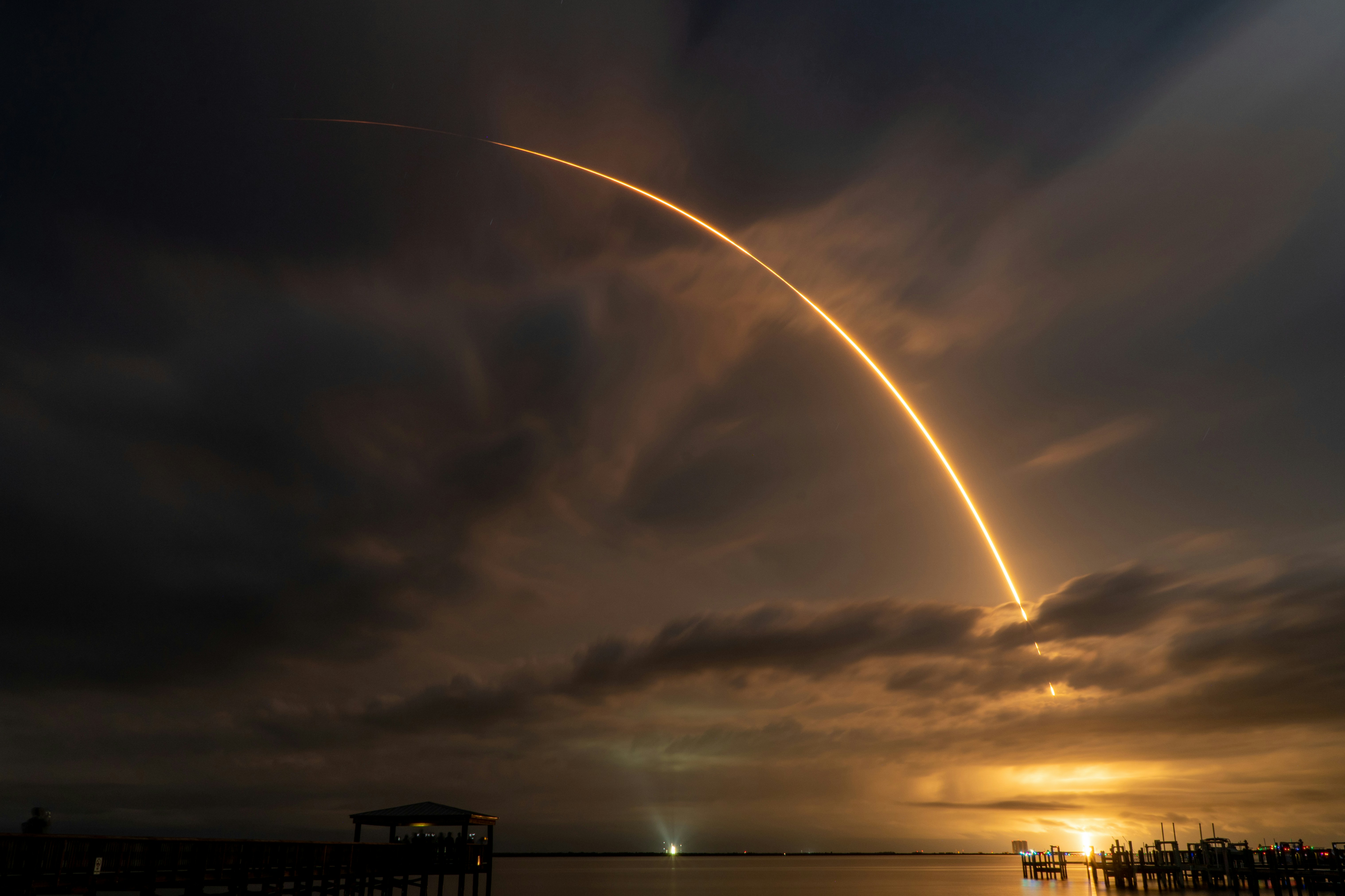 Запуск Falcon Spacex 9 з мису Канаверал
