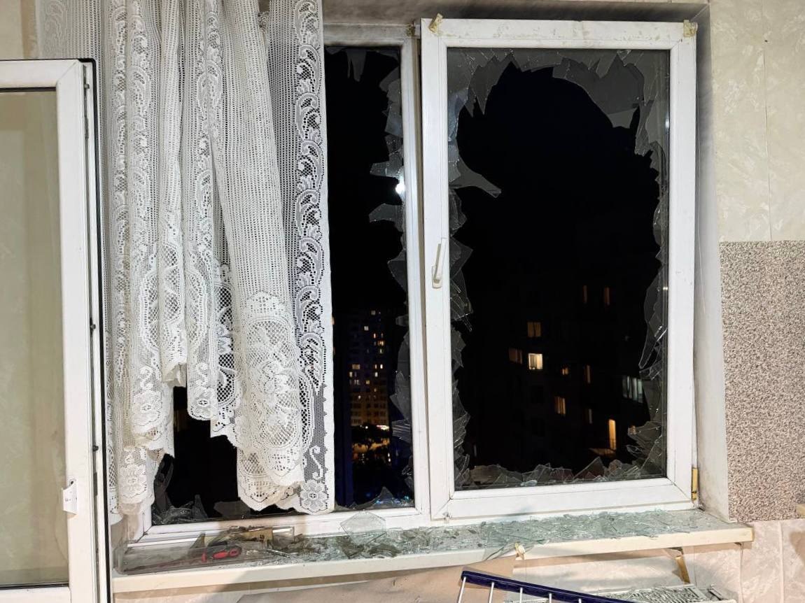 В Одесі влучання у багатоповерхівку