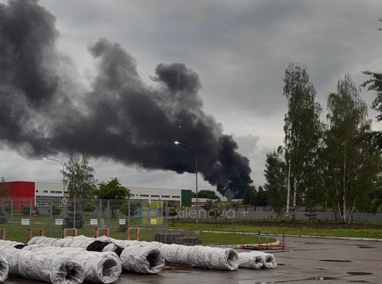 У російській Твері після удару дронів палає нафтобаза окупантів