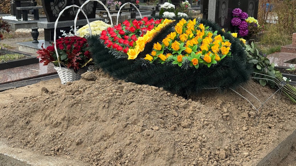 Могила Анатолія Кашпіровського у Вінниці