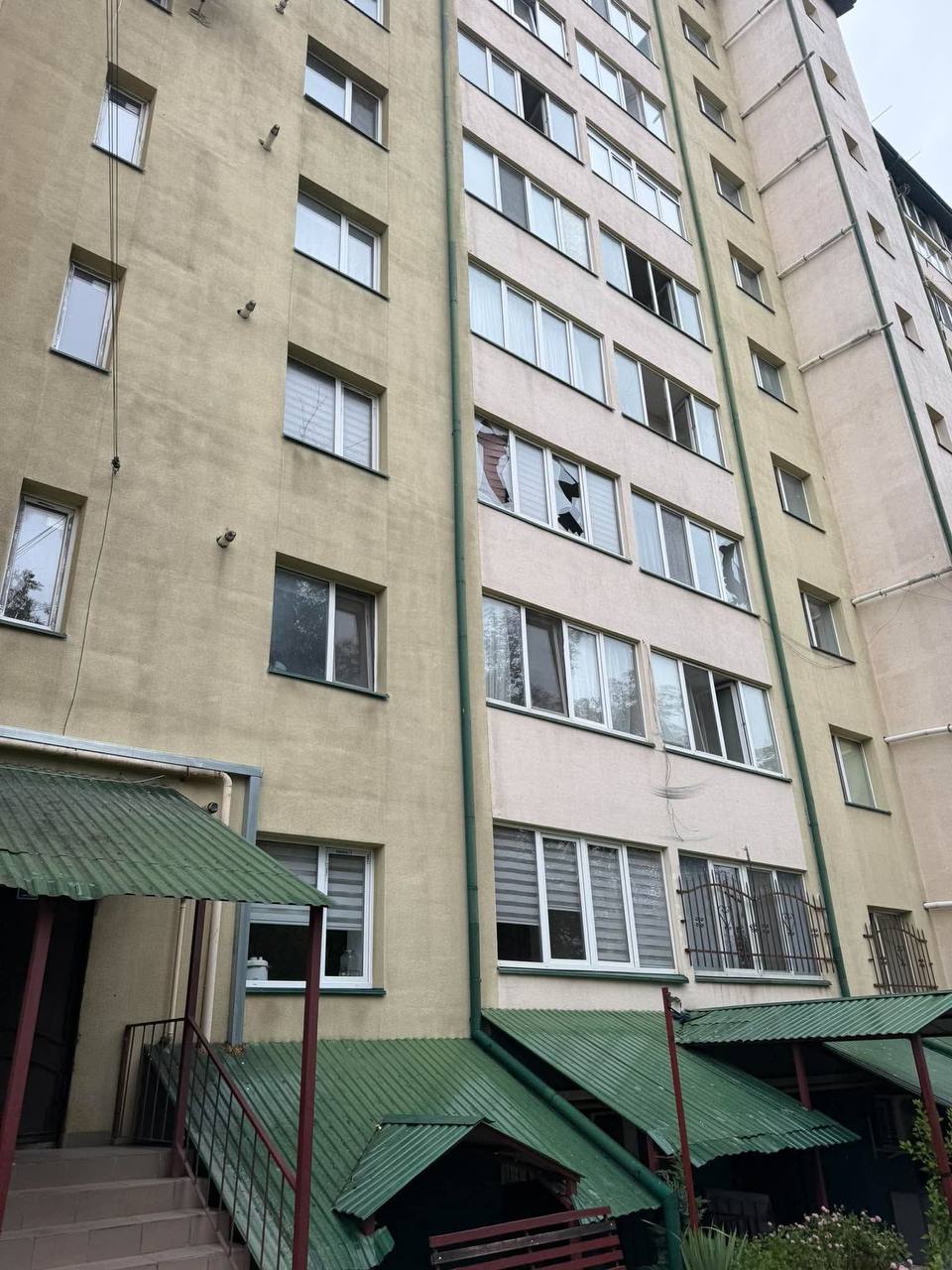 Наслідки російської атаки на Прикарпаття