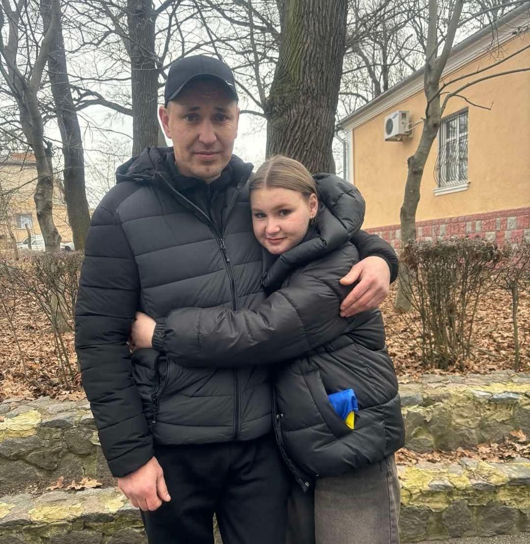 Бійця, якого вважали зниклим безвісти, зустріли з полону на Вінниччині фото 1