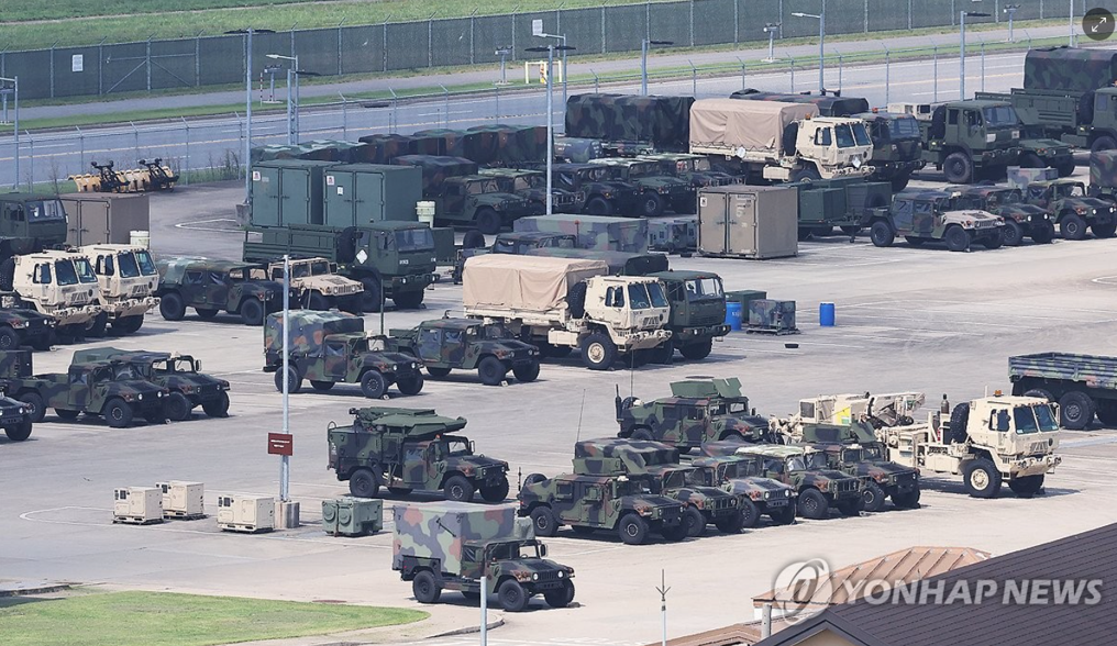 Американські військові – учасники навчань Ulchi Freedom Shield на базі неподалік Сеулу