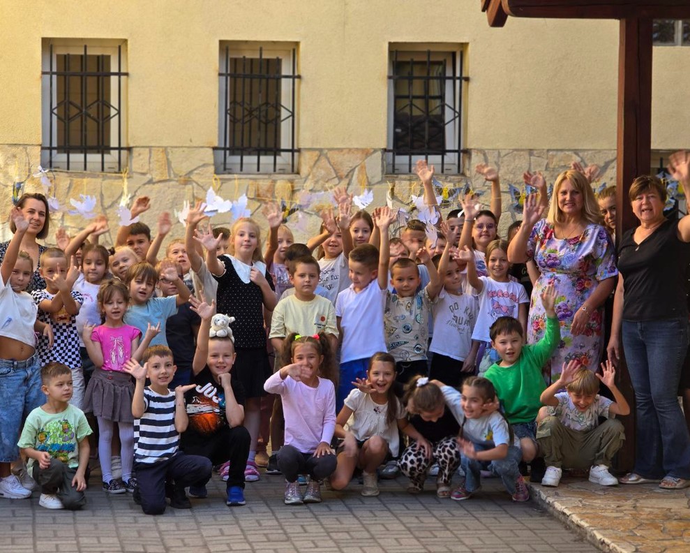 Учні україно-угорської школи у Будапешті