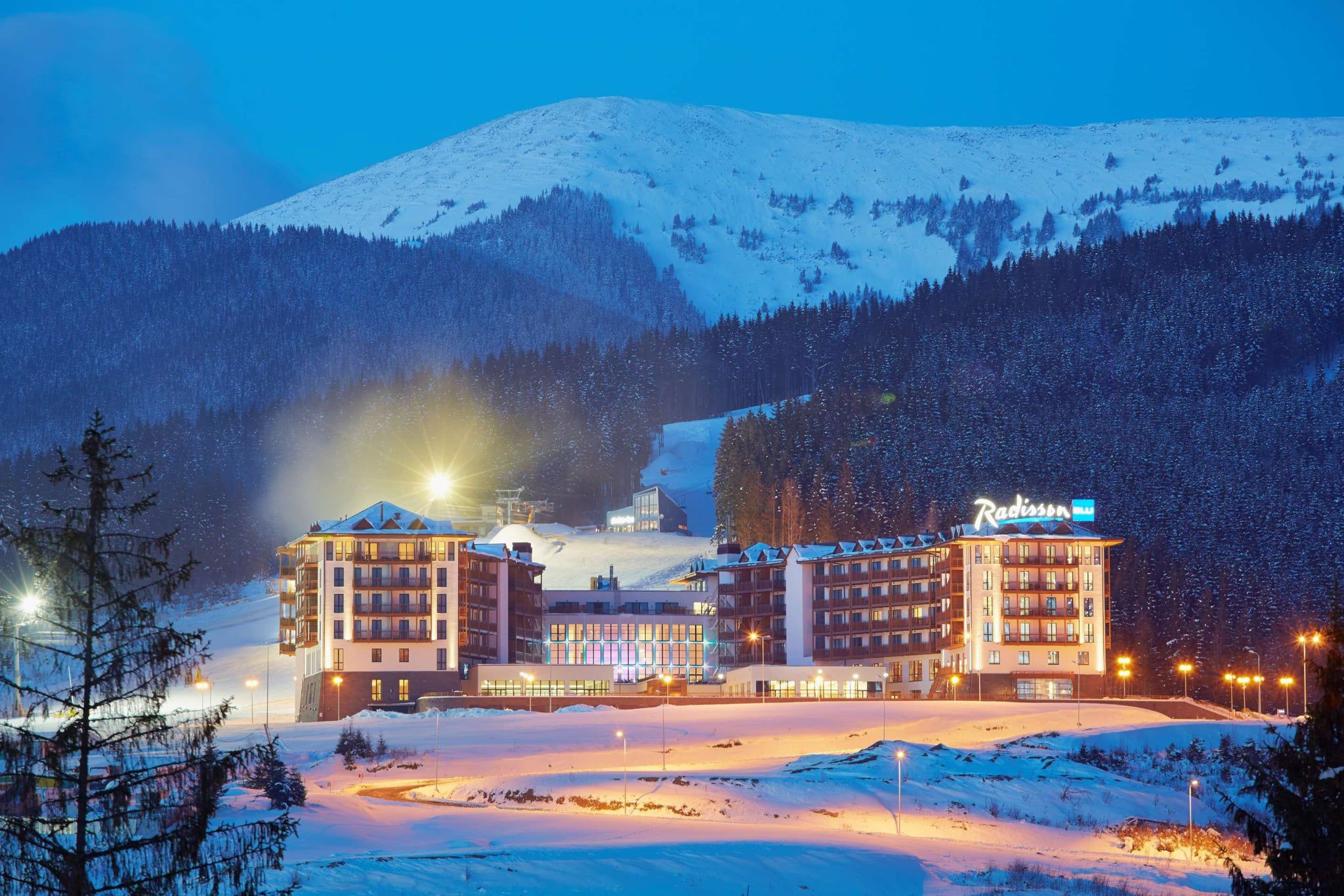 Готель Radisson Blu Resort Bukovel