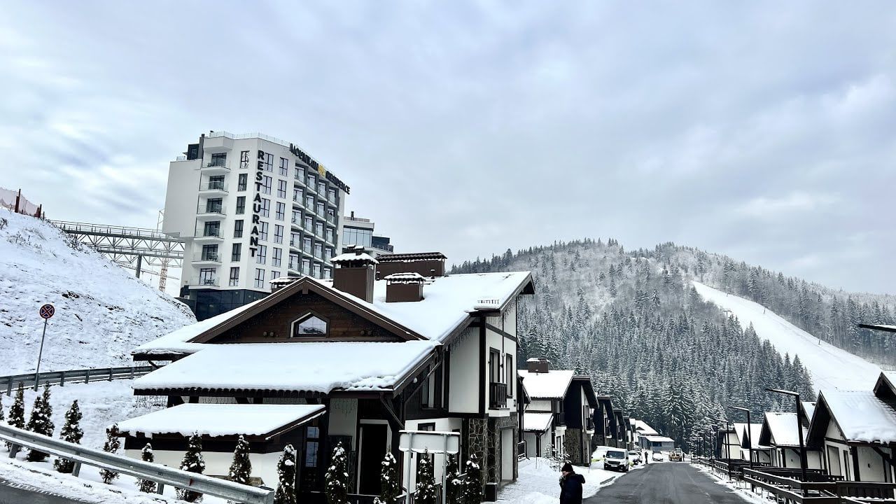 Готель Mountain Residence Apartments & Chalet