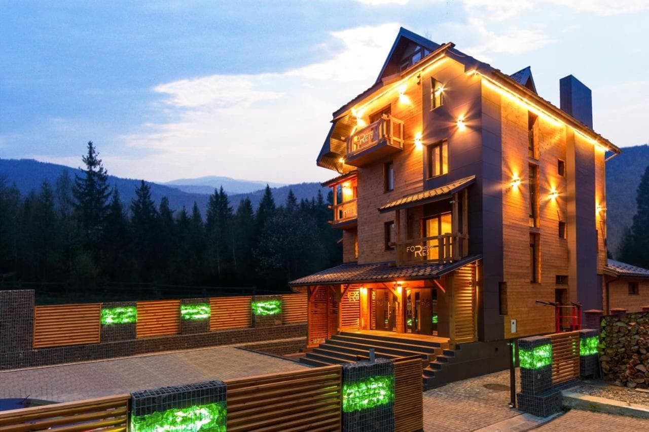 Готель FoRest