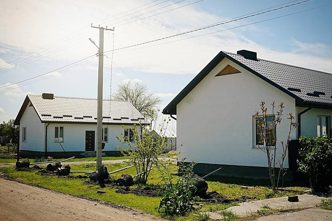 Такий вигляд мають новозбудовані хати у селі Посад-Покровське на Херсонщині