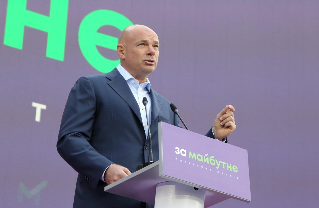 За пертурбаціями в міській владі Луцька маячить фігура «хазяїна Волині» нардепа Ігоря Палиці