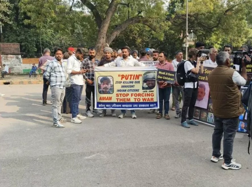 В Індії вимагають повернути родичів, яких обманом відправили воювати проти України