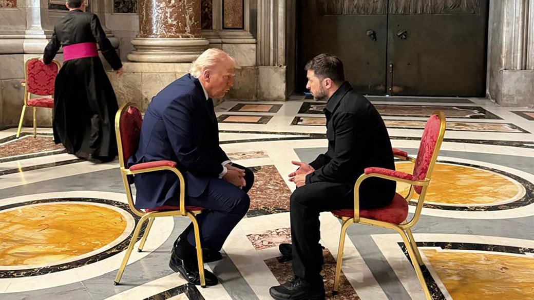 Бесіда Зеленського і Трампа у Соборі святого Петра у Ватикані