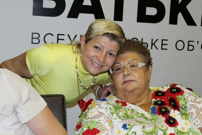 Тітка Юлії Тимошенко Антоніна Ульяхіна з дочкою Тетяною