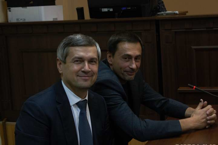 Колишній нардеп Валерій Іщенко (праворуч) на засіданні суду