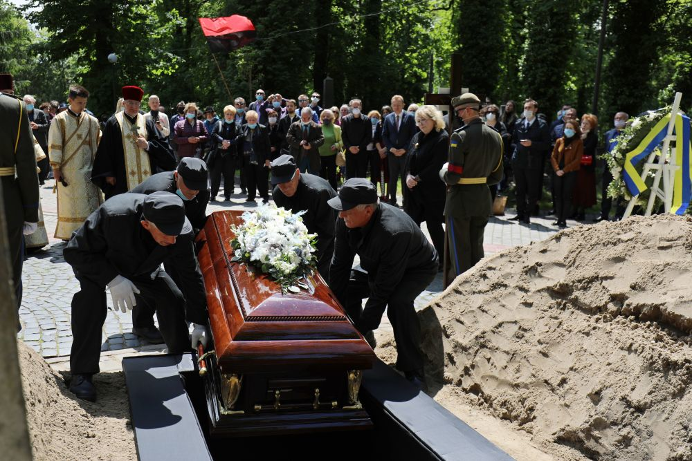 Похорон Мирослава Скорика. Фото ЛМР