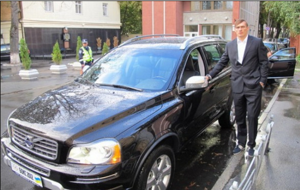 Александр Усик и Volvo XC90