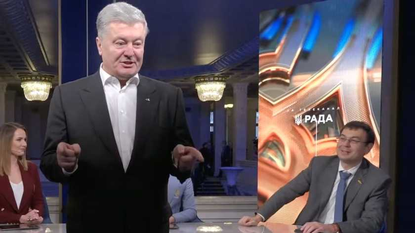 Петр Порошенко без приглашения «поднимал» рейтинги парламентского канала в прямом эфире/Кадр из видеотрансляции