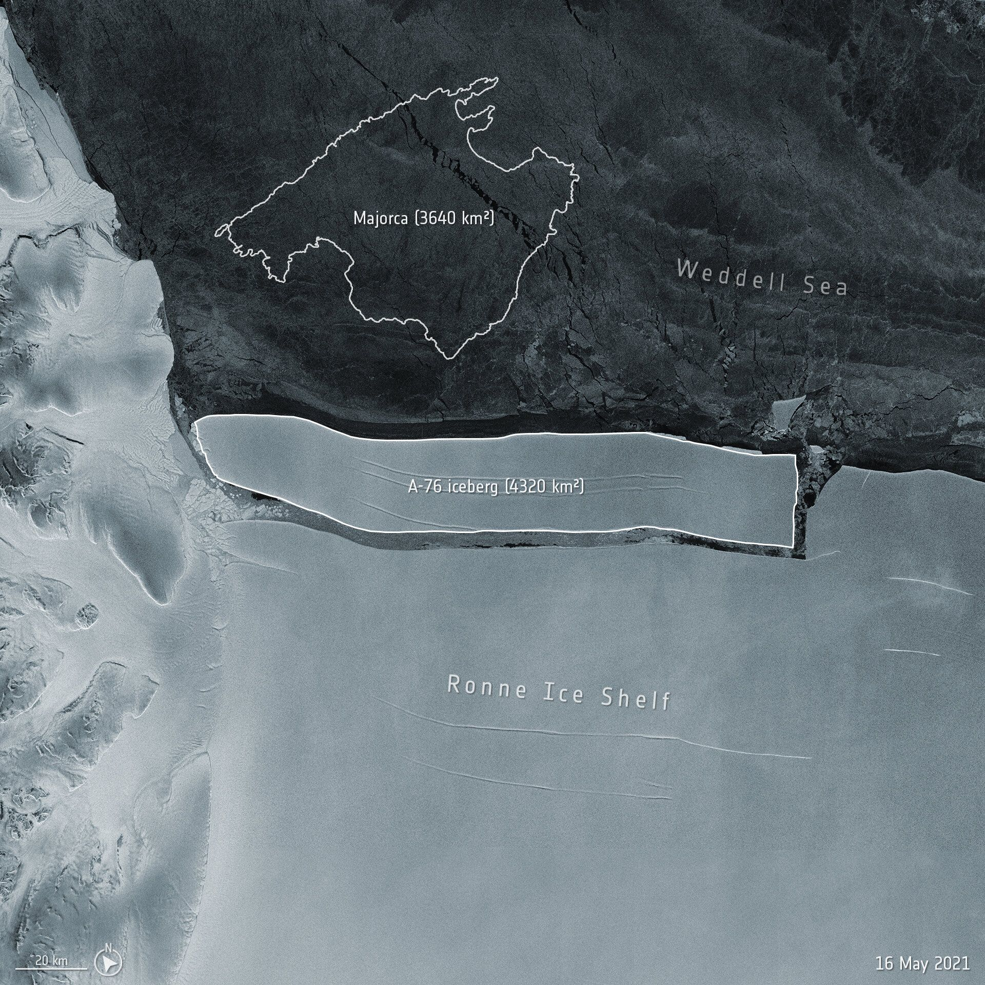 Айсберг А-76, образовавшийся с западной стороны ледникового шельфа Ронне в море Уэдделл