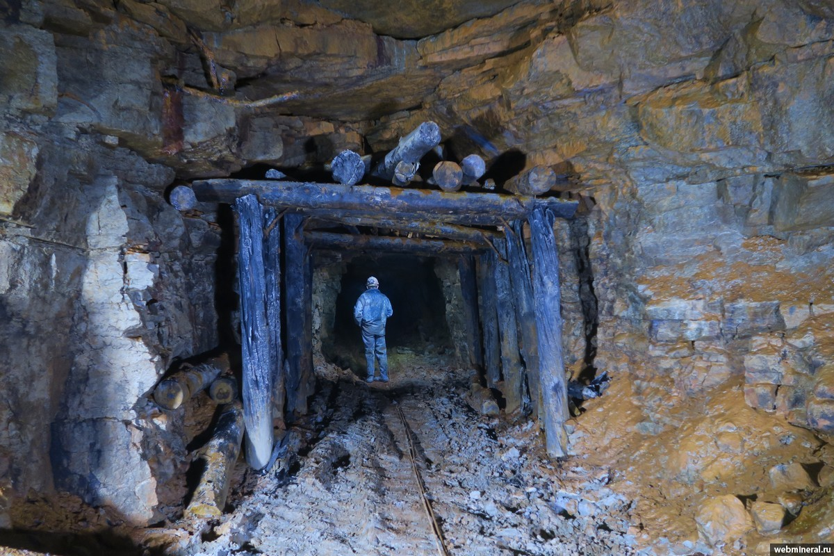 Одна з самих старих виробіток шахти №2. Фото: webmineral.ru