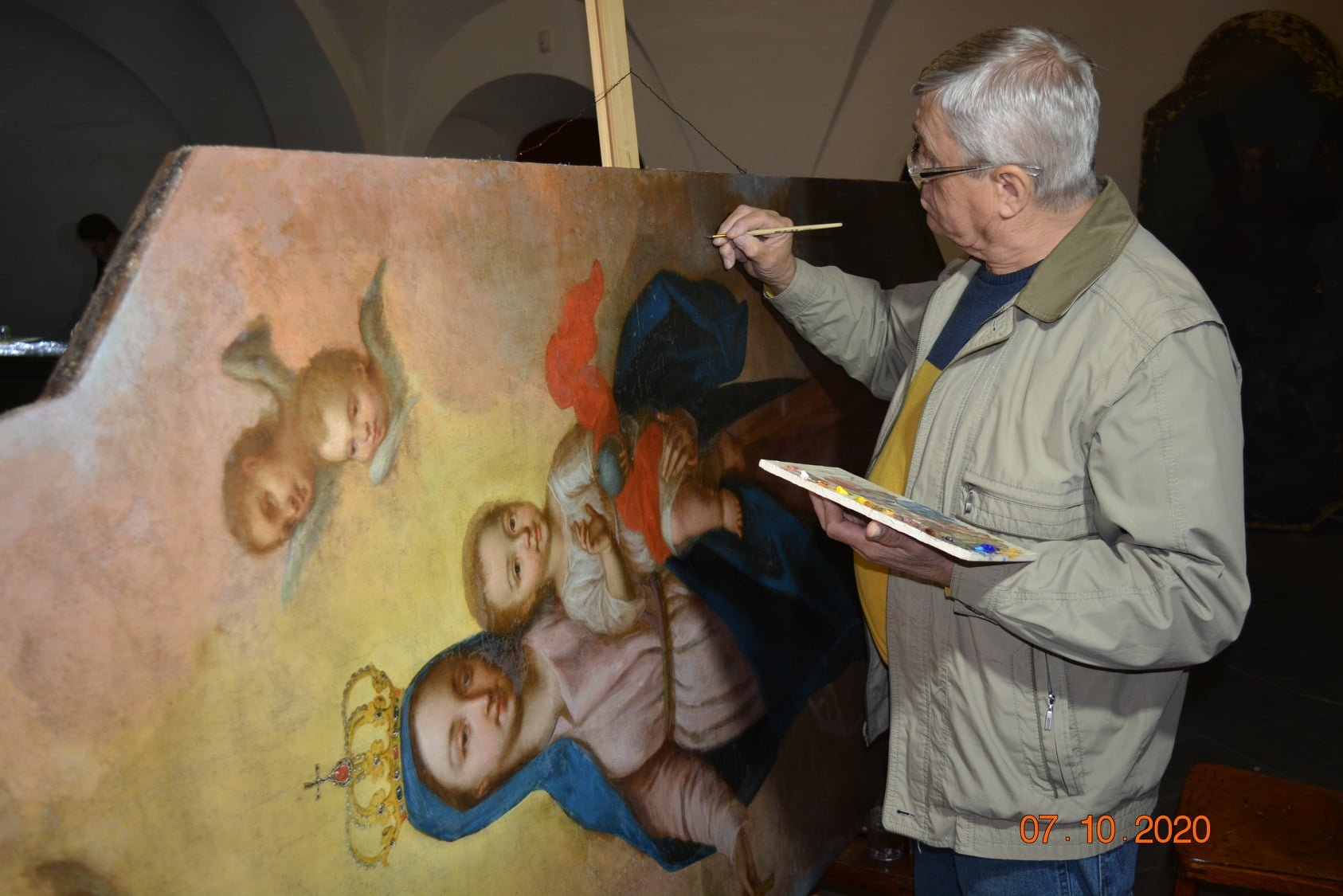 Під час реставрації ікон та іконостасу. Фото: Музей «Андріївська церква»