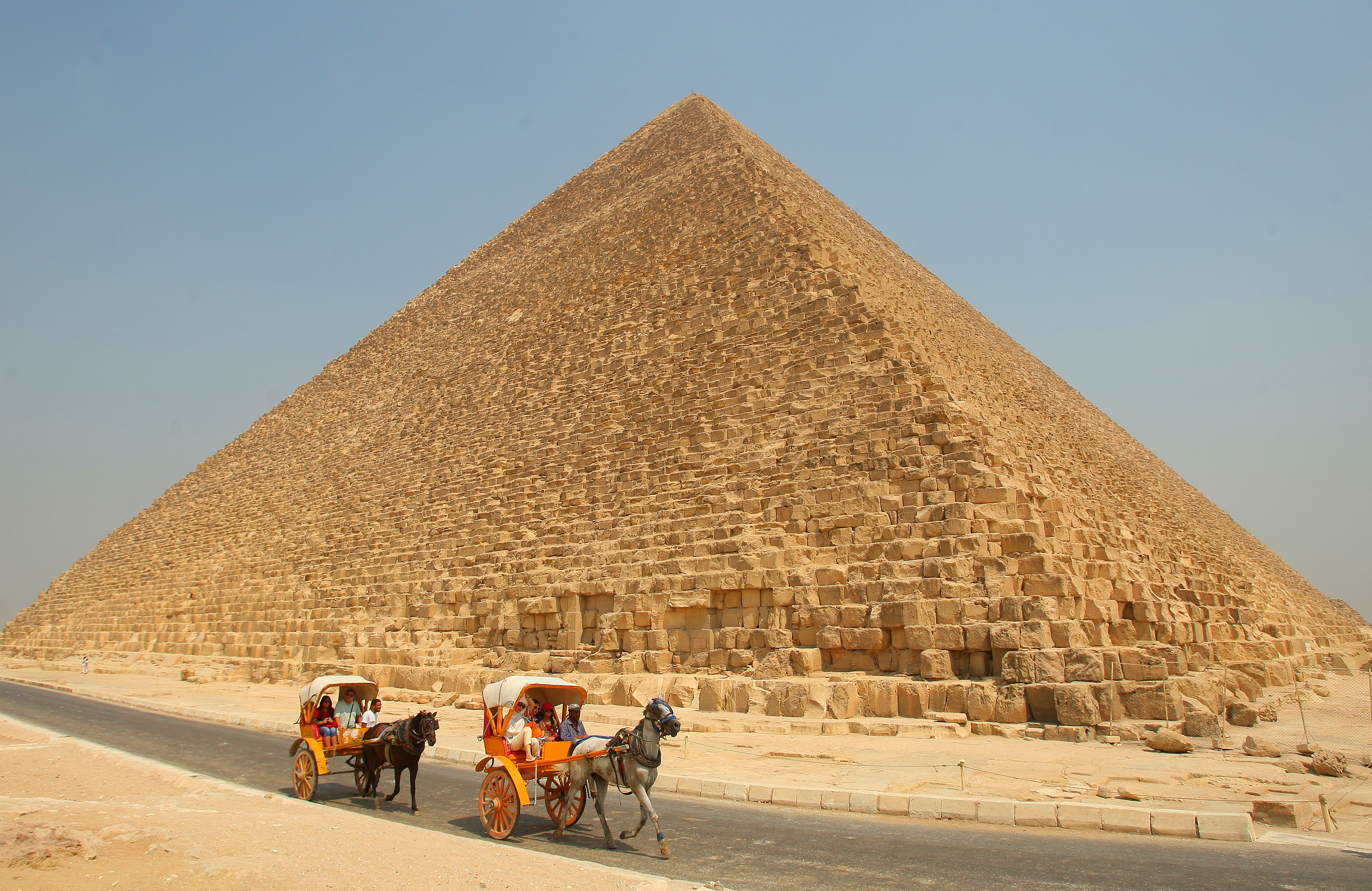 Пирамида Хеопса/фото из открытых источников