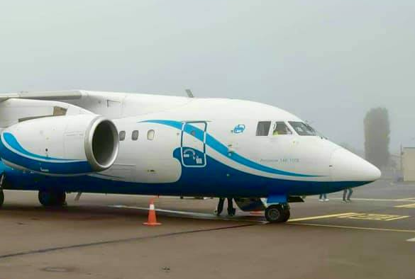 Носовая часть самолета Ан-148 украинского авиаперевозчика Air Ocean Airlines