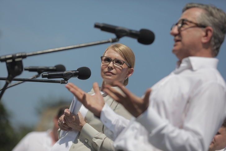 Тимошенко на цих виборах взяла у першу п’ятірку грошовитого Сергія Таруту та ексголову СБУ Валентина Наливайченка