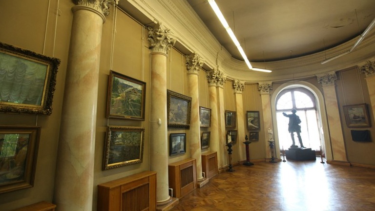 Інтер’єр Одеського художнього музею (фото: odessa1.com  )