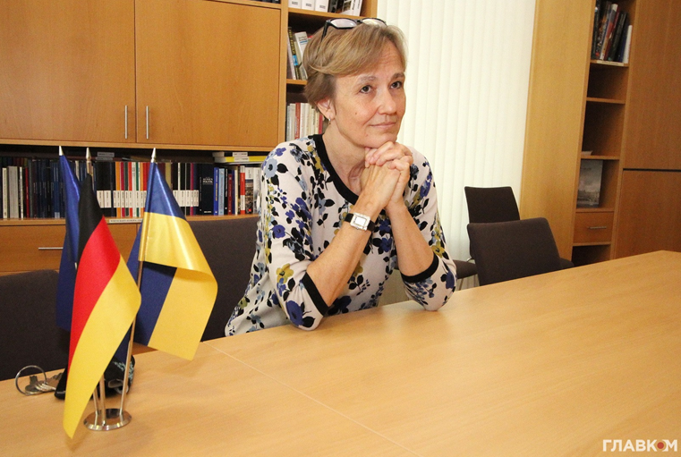 Посол Німеччини в Україні Анка Фельдгузен на зустрічі з «Главкомом»