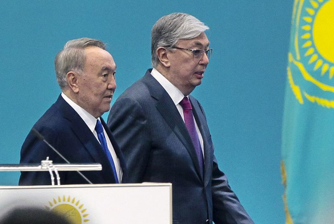 Конкуренція за владу всередині еліти становить серйозну загрозу стабільності Казахстану, – політолог (фото: AP)