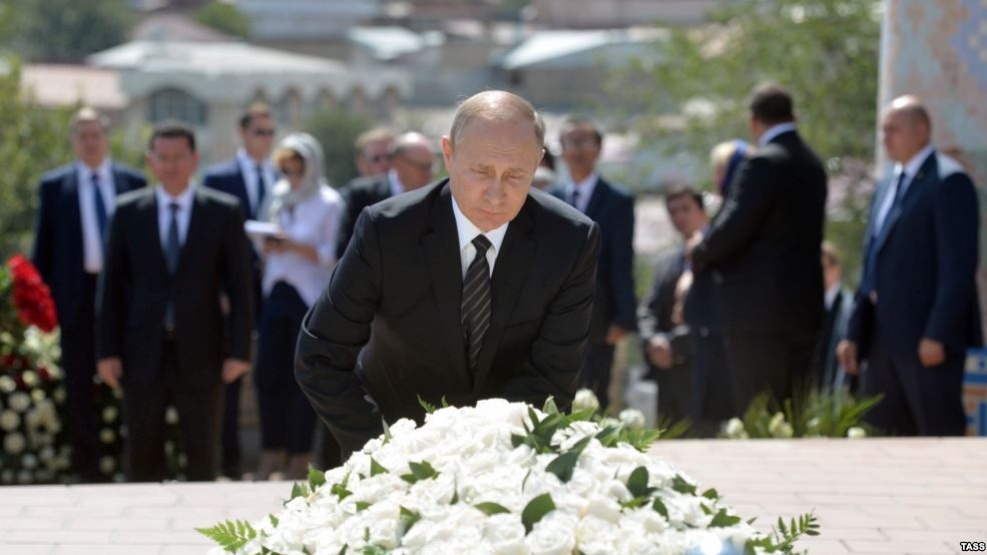 Президент Росії висловив співчуття вдові та доньці покійного Карімова та дав настанови наступнику Мірзіяєву