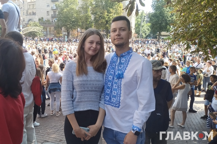 Тетяна і Олександр захоплені масштабним парадом у Києві